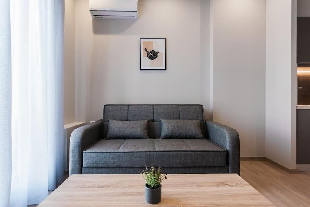 Deluxe 2bdr - Near Metro And Port Apartmán *